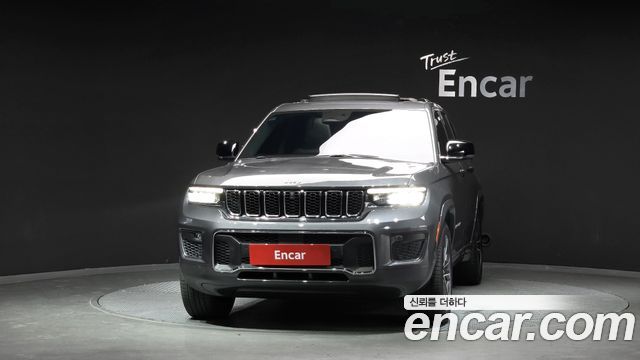 Jeep Cherokee 3.6 Overland — пробег 38 500 км — фото 3 из 5