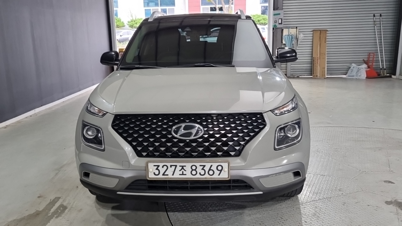 Hyundai Venue из Кореи Encar