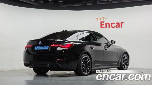 BMW i4 из Кореи Encar