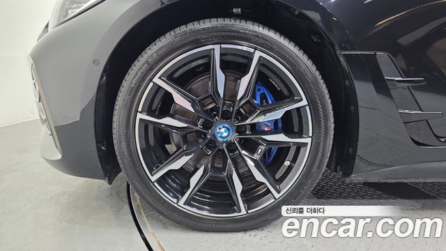 BMW i4 из Кореи Encar