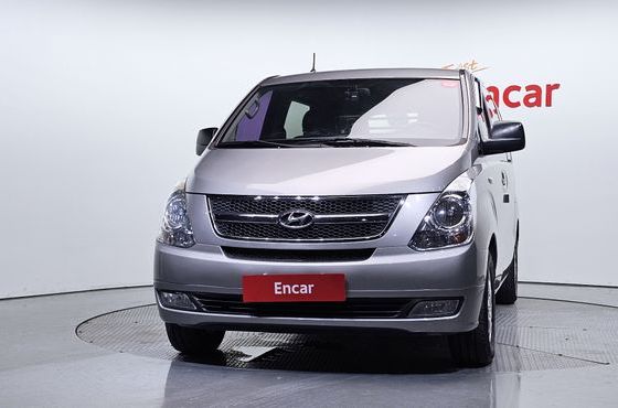 Hyundai Starex 5-Seater VAN CVX Deluxe — пробег 165 804 км — фото 3 из 5