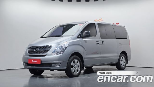Hyundai Starex 4WD 11-Seater Wagon CVX Luxury — пробег 130 006 км — фото 1 из 5