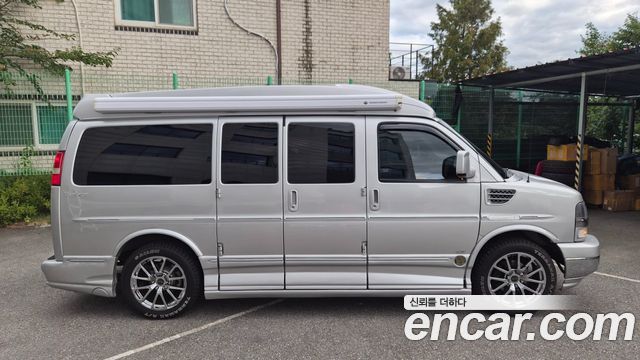 Chevrolet Express Van 5.3 AWD — пробег 158 000 км — фото 5 из 5