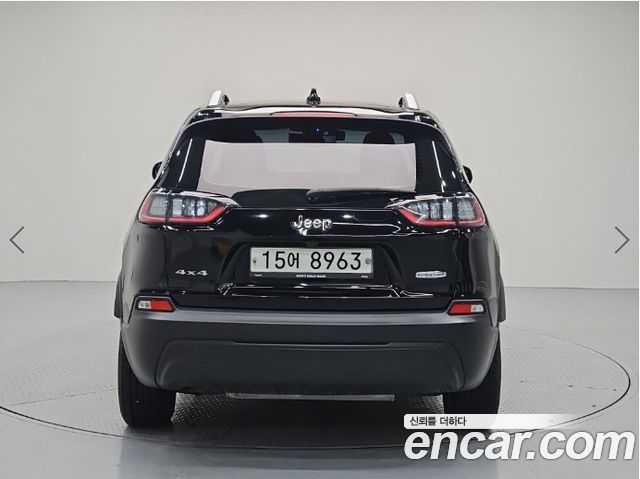 Jeep Cherokee 2.4 Longitude AWD — пробег 105 071 км — фото 3 из 5