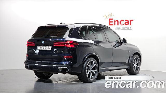 BMW X5 xDrive 40i M Sport — пробег 8 526 км — фото 2 из 5