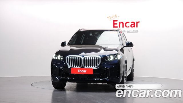 BMW X5 xDrive 40i M Sport — пробег 8 526 км — фото 3 из 5