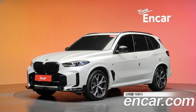 BMW X5 xDrive 40i M Sport — пробег 7 320 км — фото 1 из 5