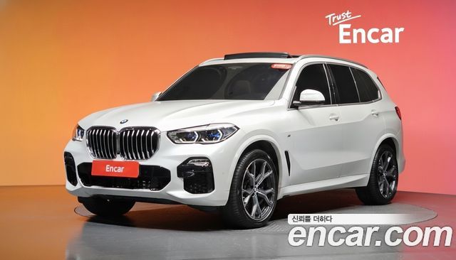 BMW X5 xDrive 40i M Sport — пробег 30 284 км — фото 1 из 5