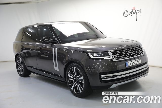 Land Rover Range Rover P530 Autobiography Long Wheel Base — пробег 60 175 км — фото 1 из 5