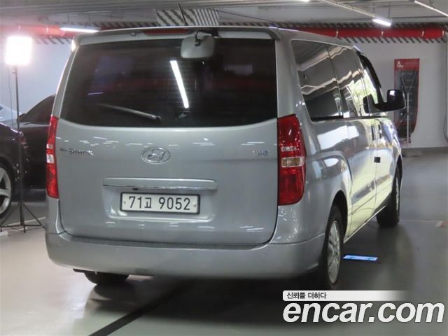 Hyundai Starex 12-Seater Wagon Modern — пробег 113 551 км — фото 3 из 5
