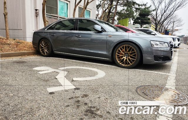 Audi A8 из Кореи Encar