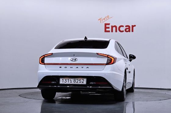 Hyundai Sonata 2.0 Premium Plus — пробег 37 465 км — фото 4 из 5