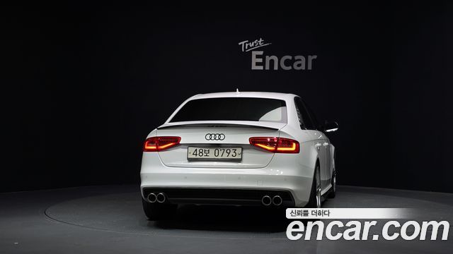 Audi A4 из Кореи Encar