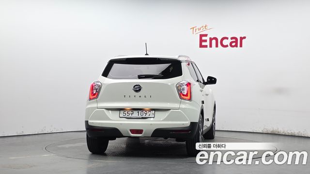 Ssangyong TIBOLI из Кореи Encar