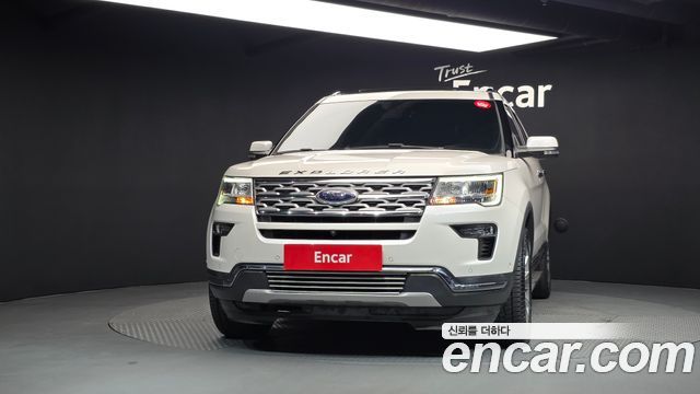 Ford Explorer 2.3 Limited 4WD 5th — пробег 87 066 км — фото 3 из 5
