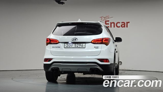 Hyundai Santafe Diesel 2.0 4WD 1 Million — пробег 157 169 км — фото 4 из 5