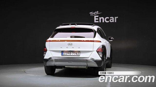 Hyundai Kona из Кореи Encar