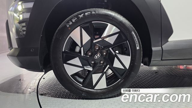 Hyundai Kona из Кореи Encar