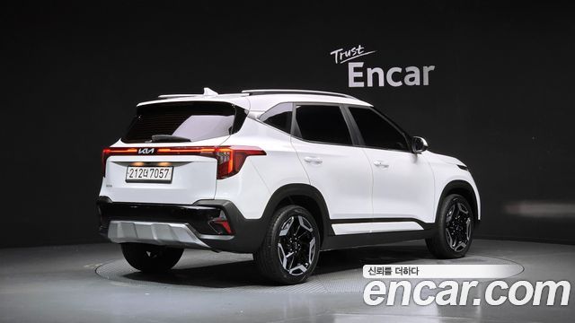 Kia Seltos из Кореи Encar