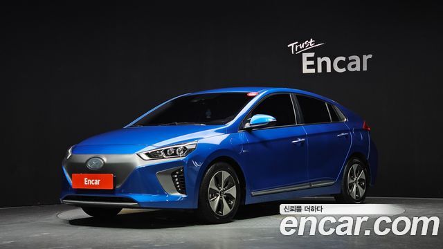 Hyundai Ioniq Q — пробег 82 957 км — фото 1 из 5