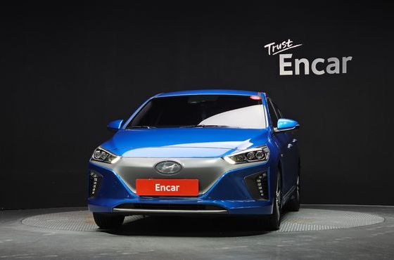 Hyundai Ioniq Q — пробег 82 957 км — фото 3 из 5