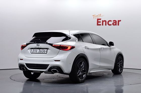 Infiniti Q30 2.0 Sport Proassist — пробег 93 098 км — фото 2 из 5