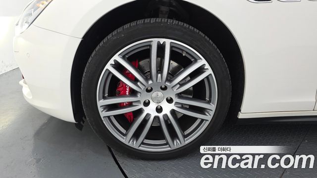 Maserati Ghibli из Кореи Encar