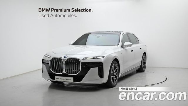 BMW i7 xDrive 60 M sport — пробег 25 423 км — фото 1 из 5