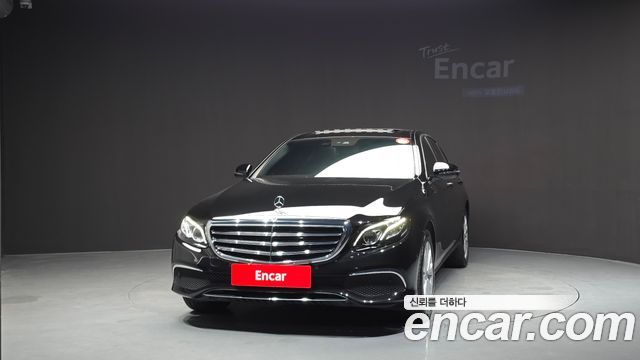 Mercedes-Benz E-Class E220d 4MATIC Exclusive — пробег 101 696 км — фото 3 из 5