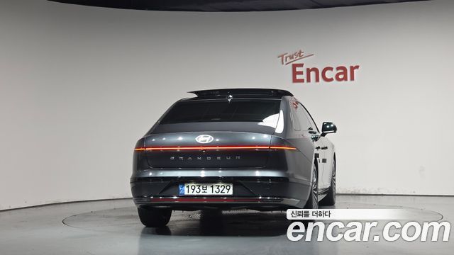 Hyundai Grandeur из Кореи Encar