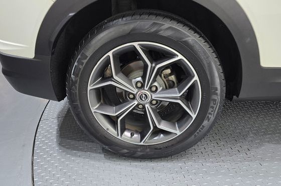 Ssangyong KORANDO Gasoline 1.5 2WD C5 Plus — пробег 73 313 км — фото 5 из 5