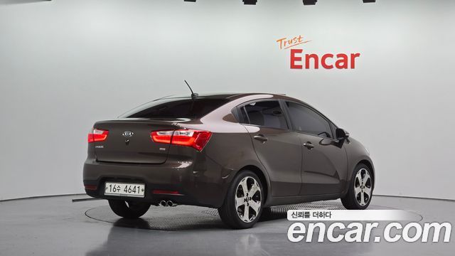 Kia pride из Кореи Encar