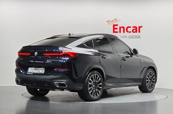 BMW X6 xDrive40i M Sport — пробег 6 707 км — фото 2 из 5