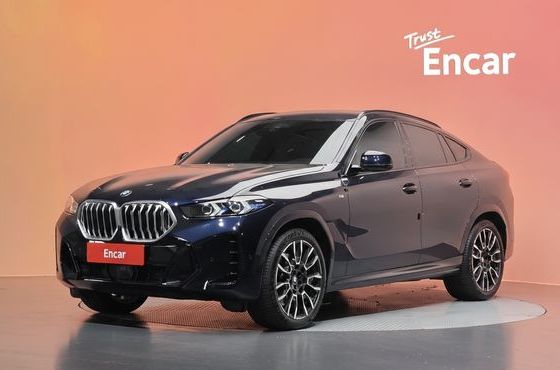 BMW X6 xDrive40i M Sport — пробег 6 707 км — фото 1 из 5
