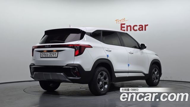 Kia Seltos из Кореи Encar