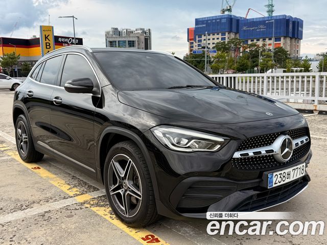 Mercedes-Benz GLA-Class GLA250 4MATIC — пробег 49 488 км — фото 1 из 5