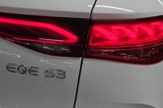 Mercedes-Benz EQE EQE53 AMG 4MATIC+ — пробег 6 251 км — фото 2 из 5