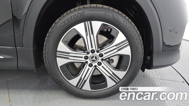 Mercedes-Benz EQB из Кореи Encar