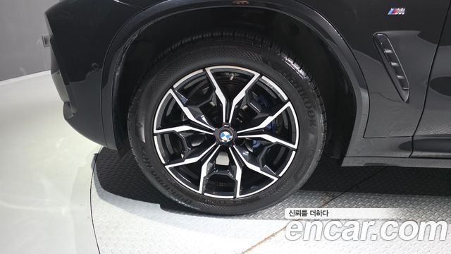 BMW X4 xDrive20d M Sport — пробег 46 389 км — фото 5 из 5