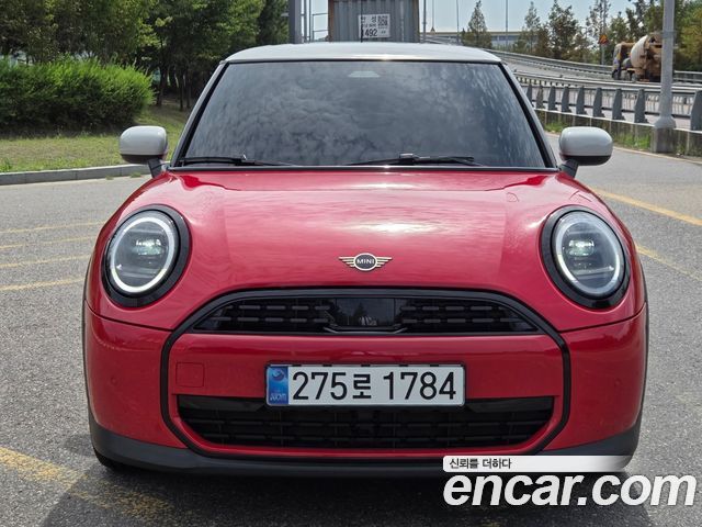 Mini Cooper Classic — пробег 4 243 км — фото 3 из 5