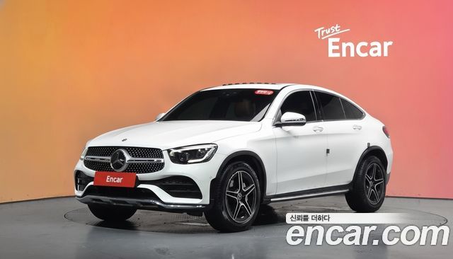 Mercedes-Benz GLC-Class GLC300 4MATIC Premium Coupe — пробег 54 670 км — фото 1 из 5