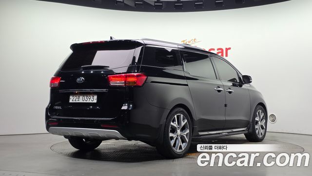 Kia Carnival из Кореи Encar