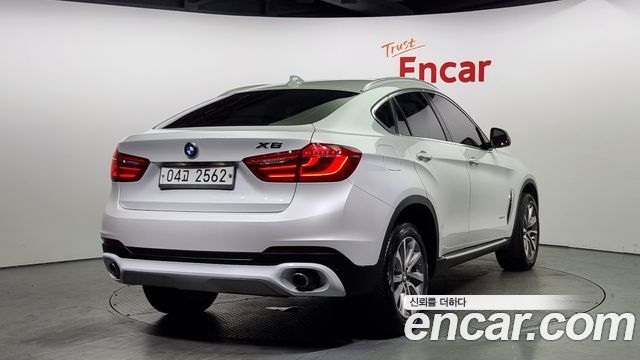 BMW X6 xDrive 30d — пробег 143 913 км — фото 2 из 5