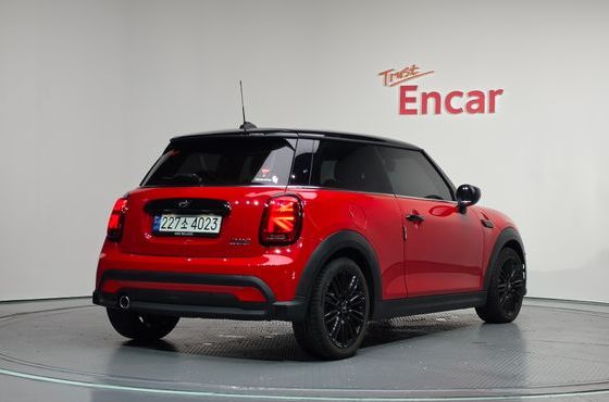 Mini Cooper 클래식 플러스 3rd — пробег 17 933 км — фото 2 из 5