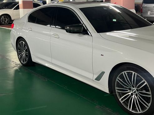 BMW 5-Series 530i M Sport Package Plus — пробег 101 000 км — фото 4 из 5