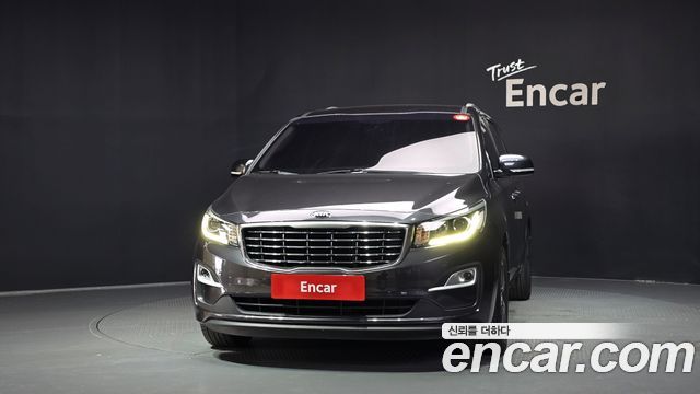 Kia Carnival из Кореи Encar