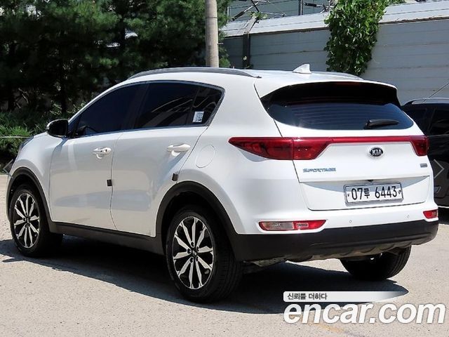 Kia Sportage Diesel 1.7 2wd Noblesse — пробег 216 812 км — фото 2 из 5