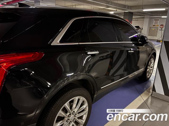 Cadillac XT5 3.6 Platinum — пробег 107 000 км — фото 2 из 5