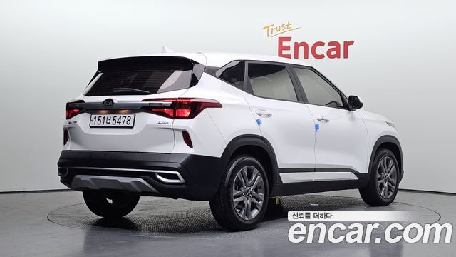 Kia Seltos из Кореи Encar