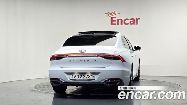 Hyundai Grandeur из Кореи Encar